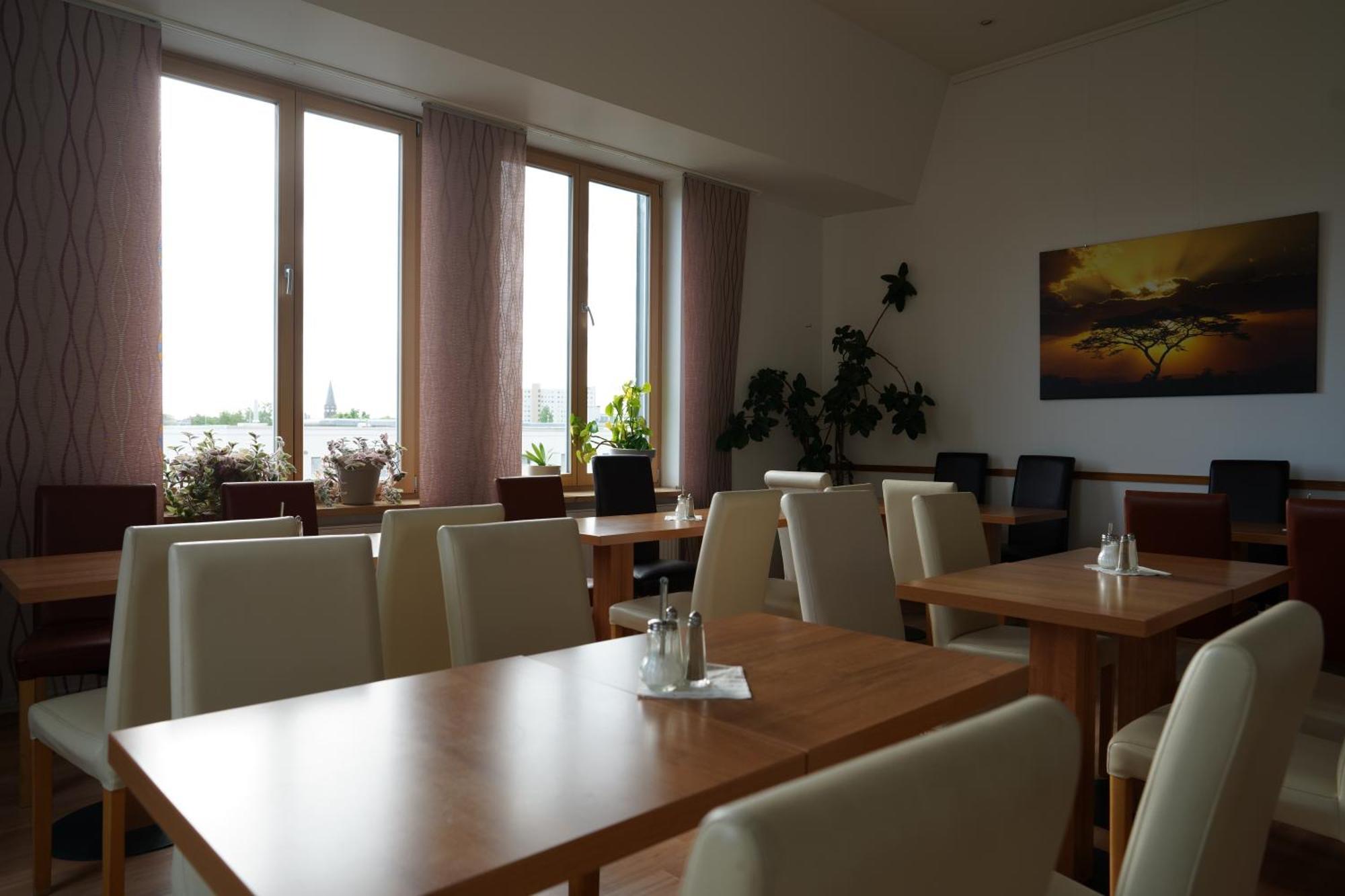 Hotel Ambert 3*