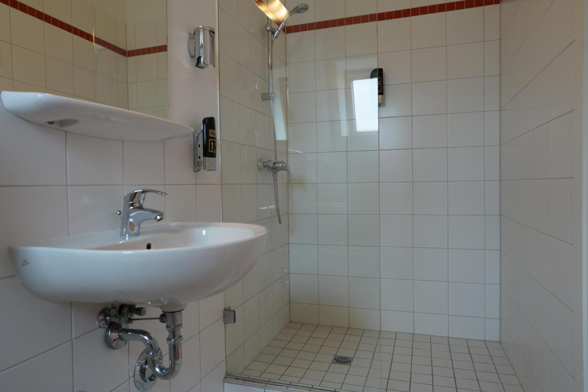 Ambert Hotel